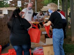 Food Lion Feeds Donates 5 Million More Meals to Neighbors in Need