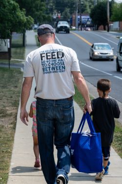 Food Lion Feeds to Donate 9.5 Million Meals to Continue Helping Neighbors Impacted by Covid-19